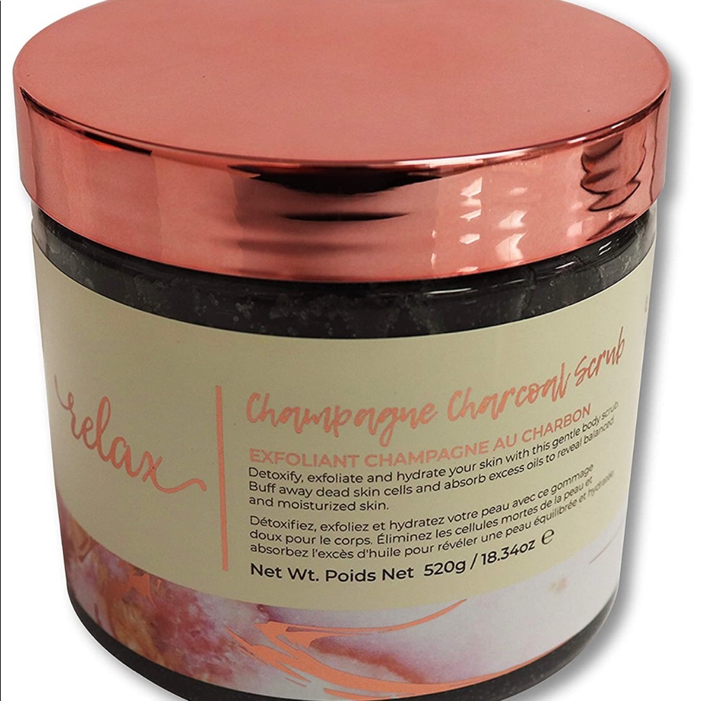 Manna Kadar Champagne Charcoal Body Scrub, 18.34oz